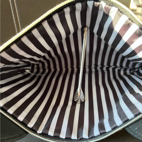 Black Cat Cosmetic Bag - Picture 5 of 7